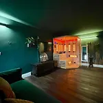 Appartement Bahnhofsromantik Trifft Luxus - Alter Bahnhof Von Kruft