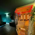 Appartement Bahnhofsromantik Trifft Luxus - Alter Bahnhof Von Kruft