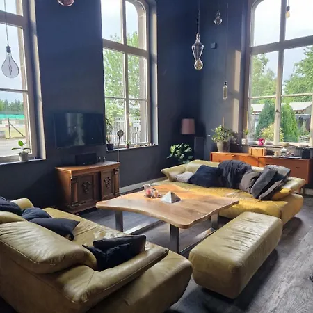 Bahnhofsromantik Trifft Luxus - Alter Bahnhof Von *
