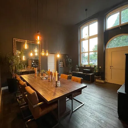 Apartment Bahnhofsromantik Trifft Luxus - Alter Bahnhof Von Kruft