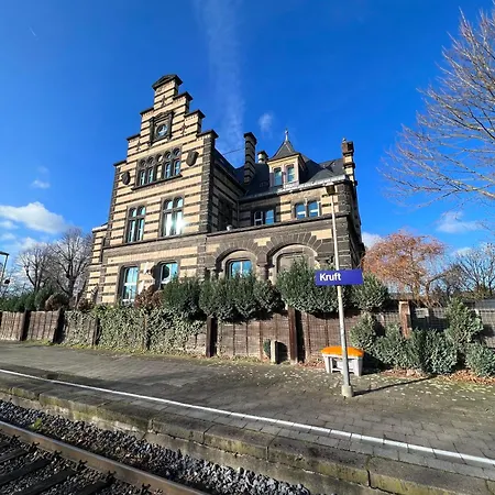 דירה Bahnhofsromantik Trifft Luxus - Alter Bahnhof Von Kruft