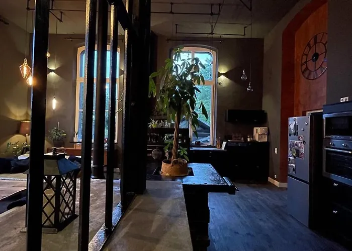 Bahnhofsromantik Trifft Luxus - Alter Bahnhof Von *