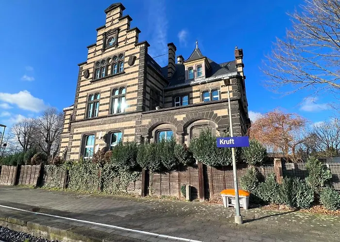 דירה Bahnhofsromantik Trifft Luxus - Alter Bahnhof Von Kruft