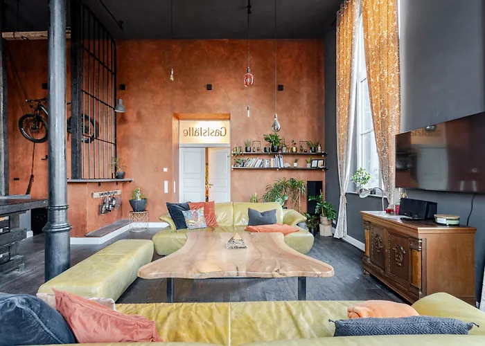 Bahnhofsromantik Trifft Luxus - Alter Bahnhof Von * Kruft